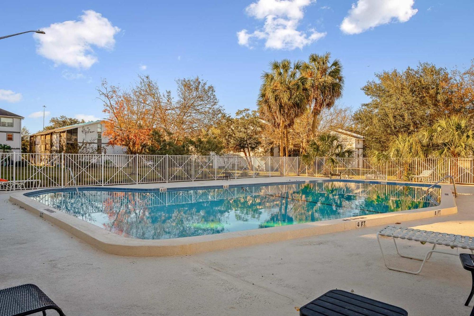 Sanctuary Gainesville Bright 2 Bedroom King Condo Exterior foto